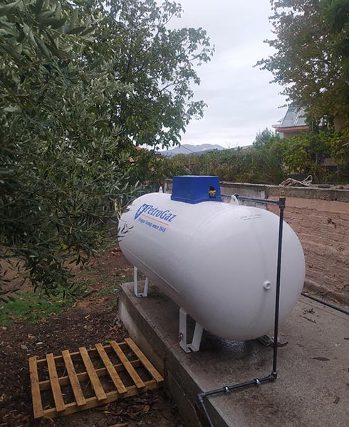 MY GAS ΜΠΕΣΛΕΜΕΣ ΚΩΝΣΤΑΝΤΙΝΟΣ: Φωτογραφίες & Βίντεο