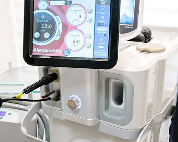 MY LASER CLINIC: Φωτογραφίες & Βίντεο