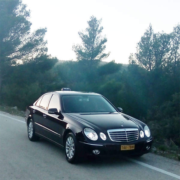 NAFPLIO TAXI DRIVER: Φωτογραφίες & Βίντεο
