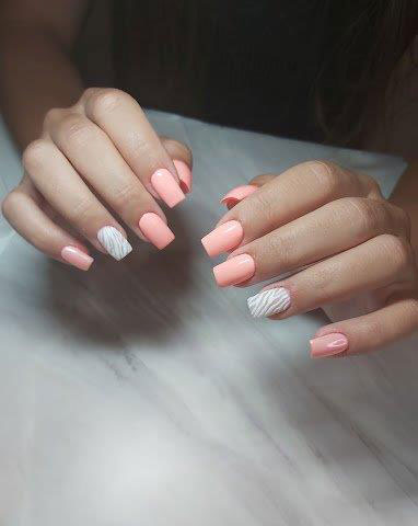 NAIL ADDICT: Φωτογραφίες & Βίντεο