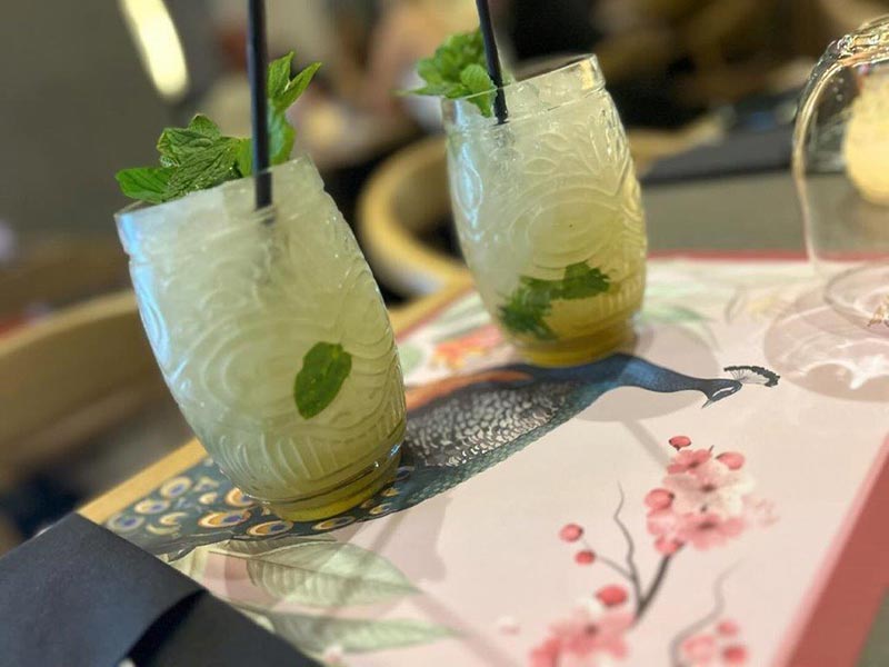NAKAYA SUSHI BAR & NOODLES: Φωτογραφίες & Βίντεο