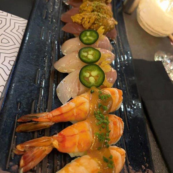 NAKAYA SUSHI BAR & NOODLES: Φωτογραφίες & Βίντεο