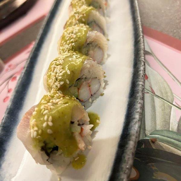 NAKAYA SUSHI BAR & NOODLES: Φωτογραφίες & Βίντεο