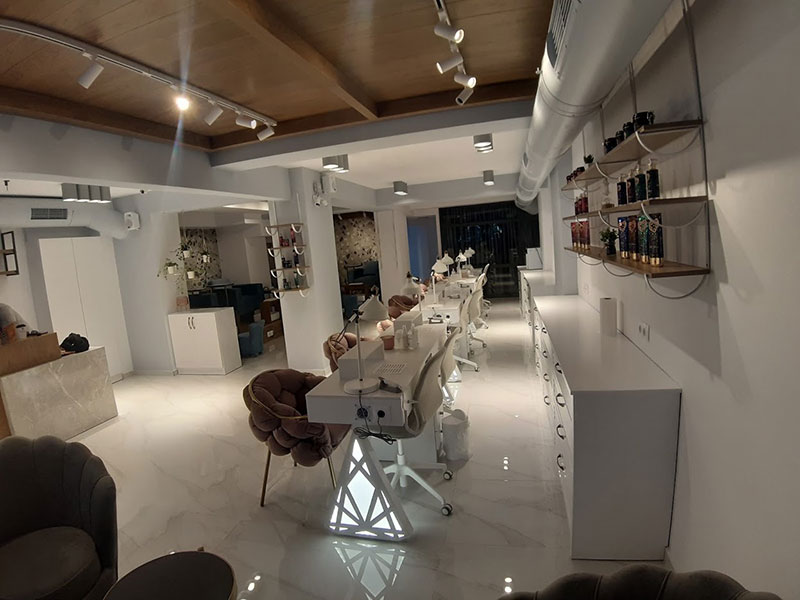 NELIS CONSTRUCTIONS: Φωτογραφίες & Βίντεο
