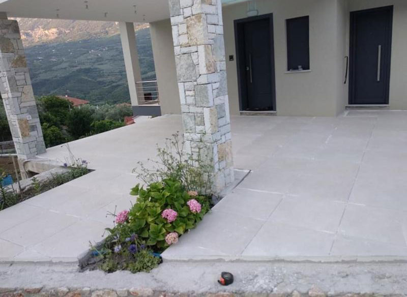 Τοποθέτηση πλακιδίων
