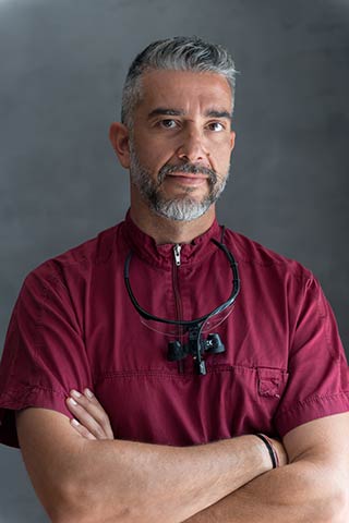 Dr. Nikolitsis
