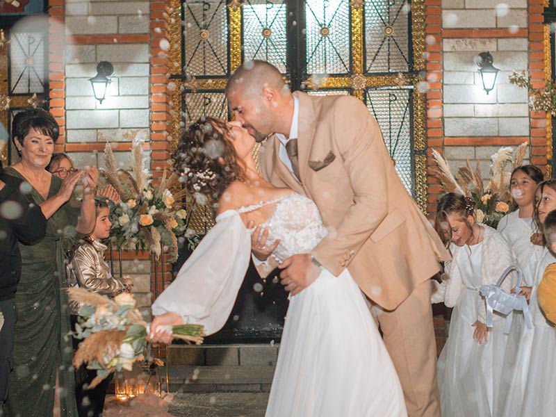 NOIR WEDDING STUDIO & MORE: Φωτογραφίες & Βίντεο