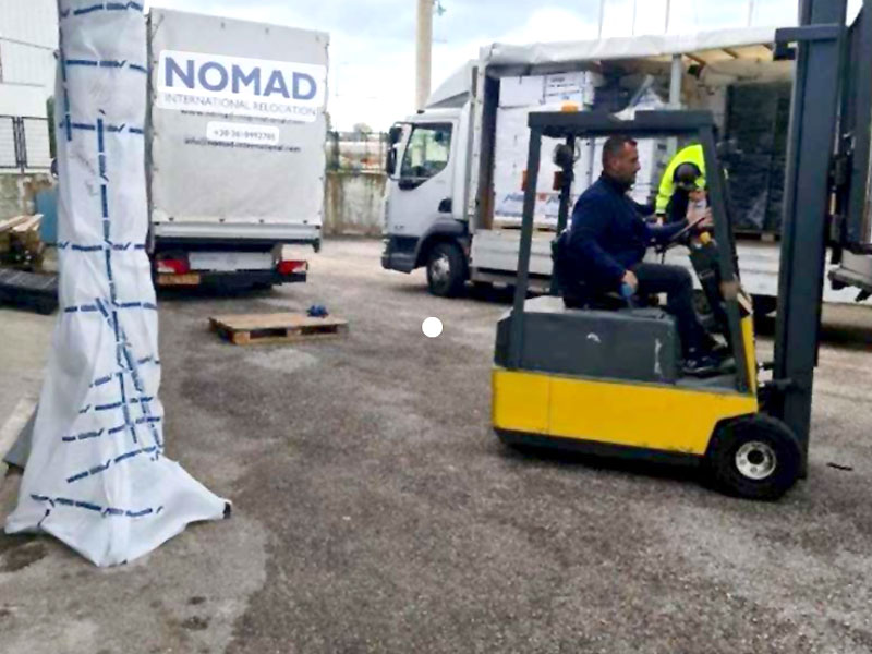 NOMAD INTERNATIONAL GR: Φωτογραφίες & Βίντεο