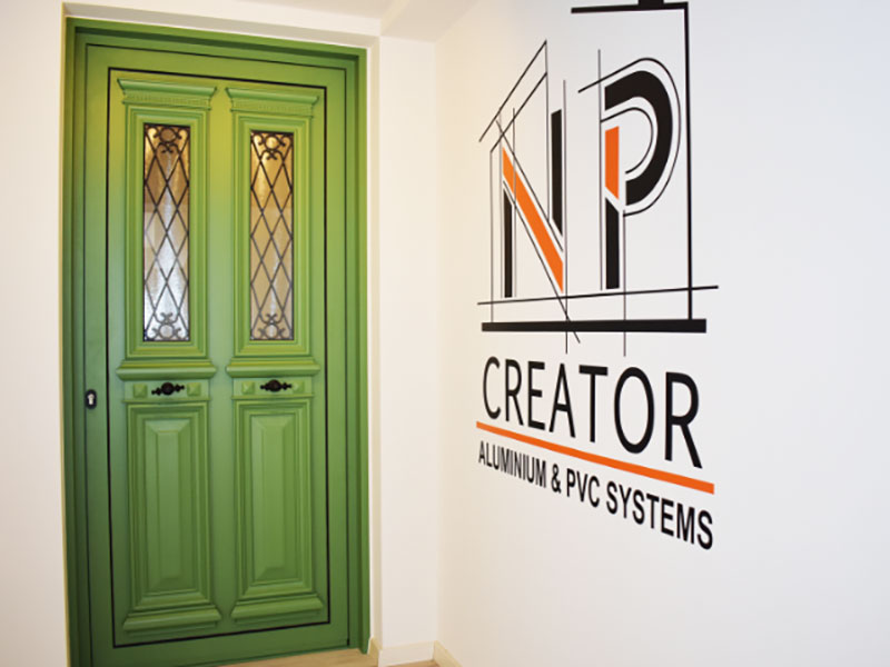 NP CREATOR Ε.Ε.: Φωτογραφίες & Βίντεο