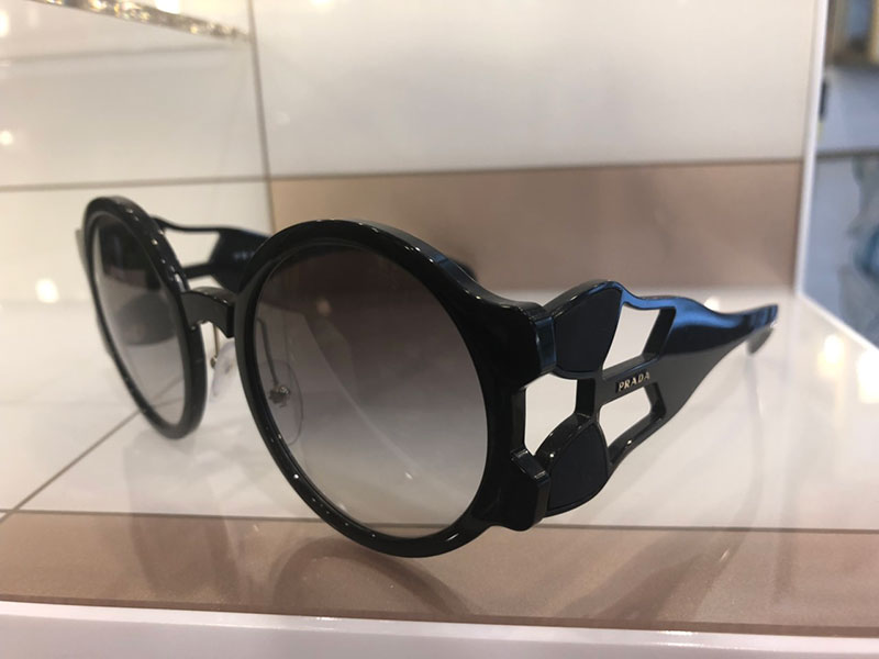 Γυαλιά ηλίου Prada