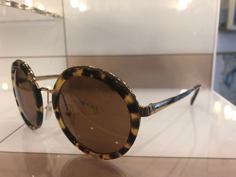 Γυαλιά ηλίου Prada ταρταρούγα