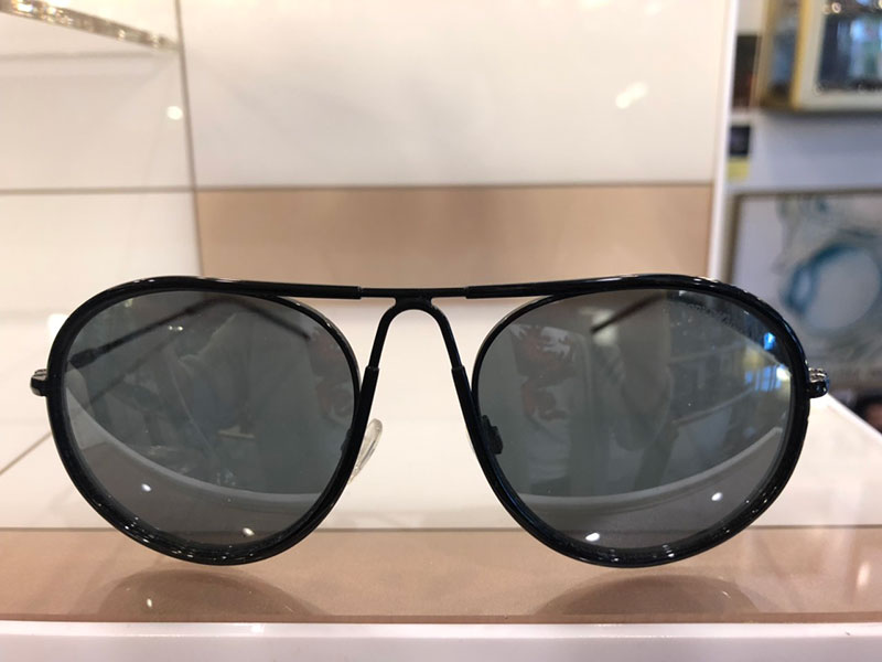 Γυαλιά ηλίου Emporio Armani
