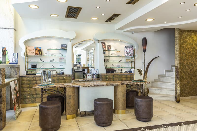 ORASIS OPTICS: Φωτογραφίες & Βίντεο
