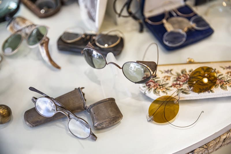 ORASIS OPTICS: Φωτογραφίες & Βίντεο