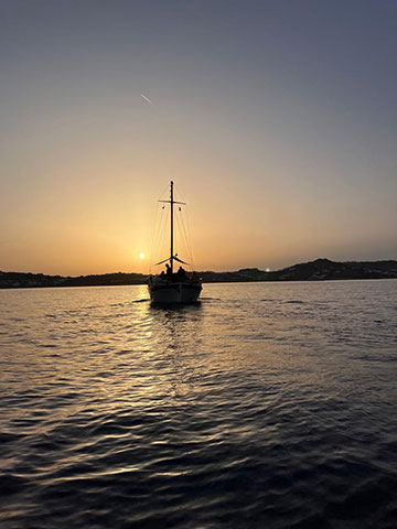 ORENDA CRUISES: Φωτογραφίες & Βίντεο