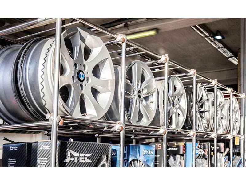 PAGRATIS TIRES: Φωτογραφίες & Βίντεο