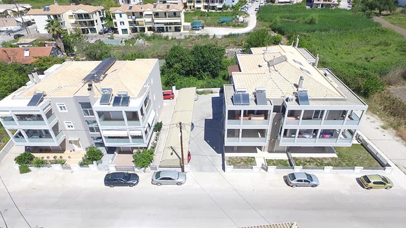 Residential complex (on city block 427)