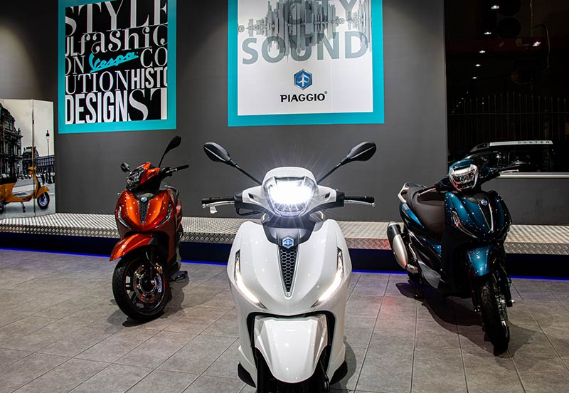 ΠΑΠΑΛΕΞΑΝΔΡΑΚΗΣ - PIAGGIO: Φωτογραφίες & Βίντεο