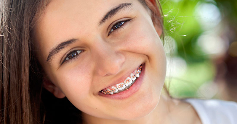 ΠΑΠΑΠΑΝΑΓΙΩΤΟΥ ΚΩΝΣΤΑΝΤΙΝΟΣ - SMILE LINE ELP: Φωτογραφίες & Βίντεο