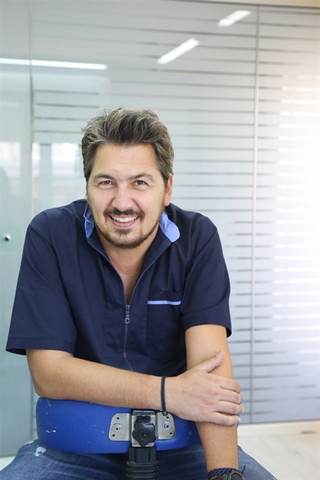 PARASKEVAS IOANNIS: Φωτογραφίες & Βίντεο