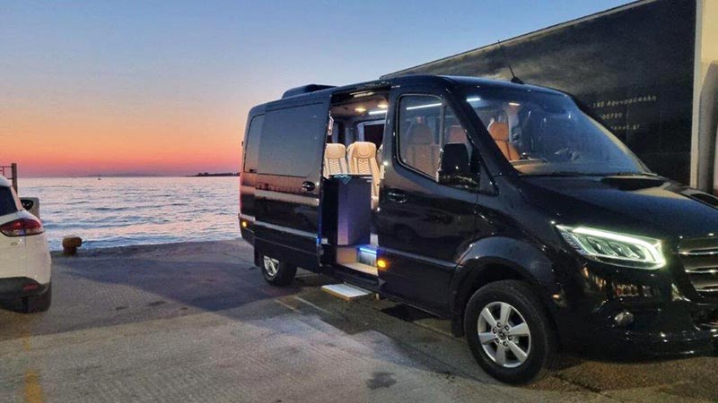 PAROS TAXI KAROUSOS: Φωτογραφίες & Βίντεο