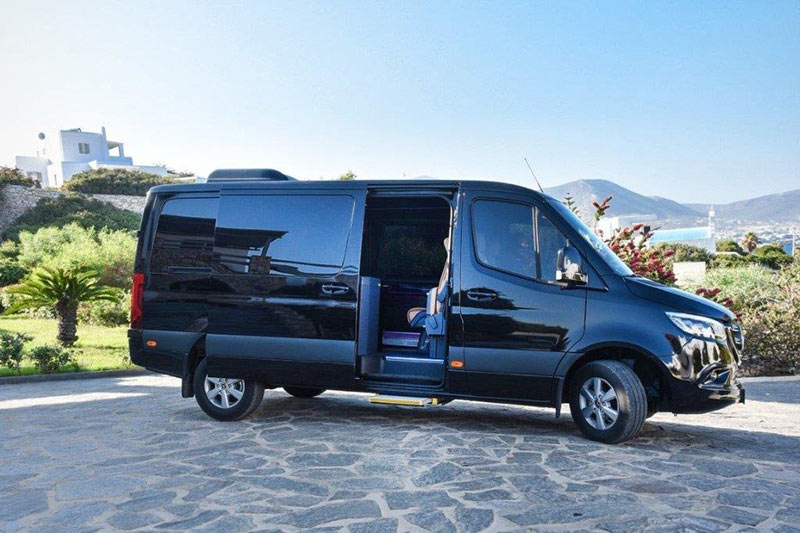 PAROS TAXI KAROUSOS: Φωτογραφίες & Βίντεο