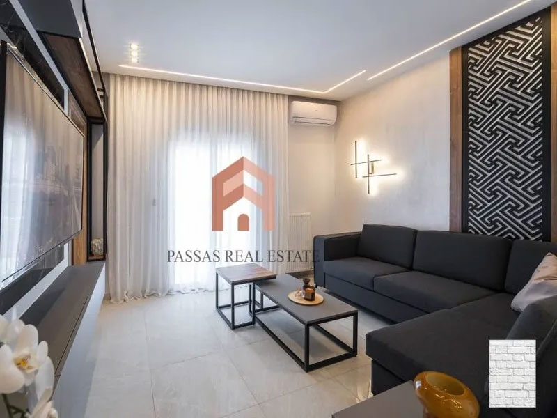 PASSAS REAL ESTATE: Φωτογραφίες & Βίντεο
