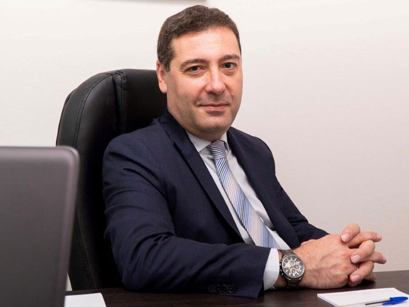 PESSACH ILIAS MD, PHD, KATHIGITIS: Φωτογραφίες & Βίντεο