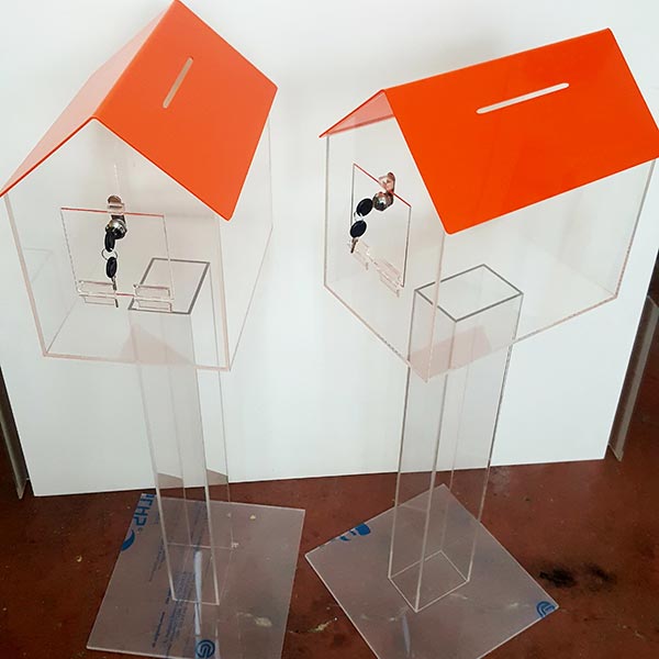 PETROPOULOS DIMITRIS - PLEXIGLAS: Φωτογραφίες & Βίντεο