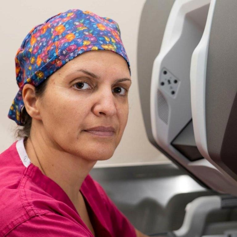 PETROPOULOU EFTHALIA MD, PhD, FRCS: Φωτογραφίες & Βίντεο