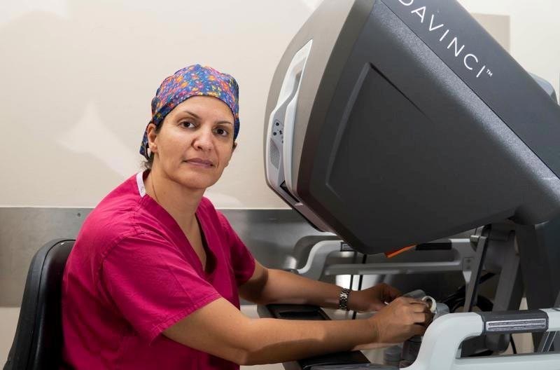 PETROPOULOU EFTHALIA MD, PhD, FRCS: Φωτογραφίες & Βίντεο