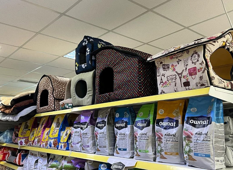 PET MARKET ΓΟΥΛΙΩΝΗ: Φωτογραφίες & Βίντεο
