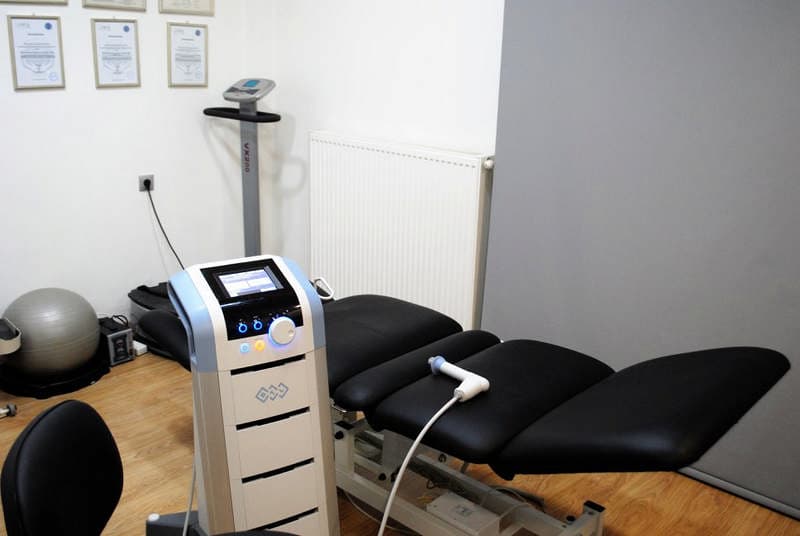 PHYSIO CLINIC - KECHAGIAS Th. GEORGIOS PTh, MSc, NDT: Φωτογραφίες & Βίντεο
