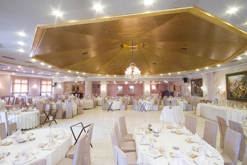 PITHARI RESTAURANT - FUNCTION HALL: Φωτογραφίες & Βίντεο