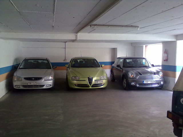 PITTAS PARKING: Φωτογραφίες & Βίντεο