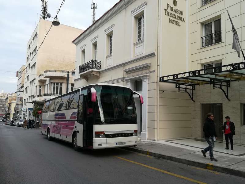 Λεωφορείο σε ξενοδοχεία
