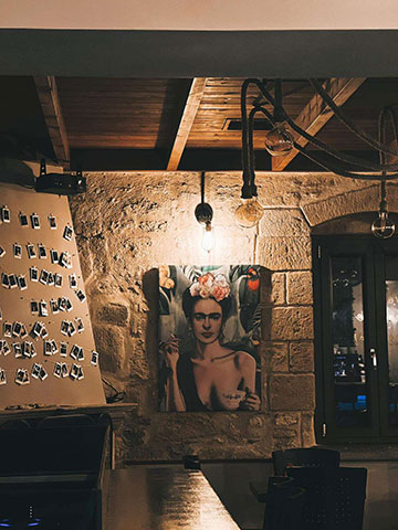 PLATEA CAFE KITCHEN BAR: Φωτογραφίες & Βίντεο