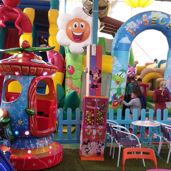 PLAY PARK: Φωτογραφίες & Βίντεο