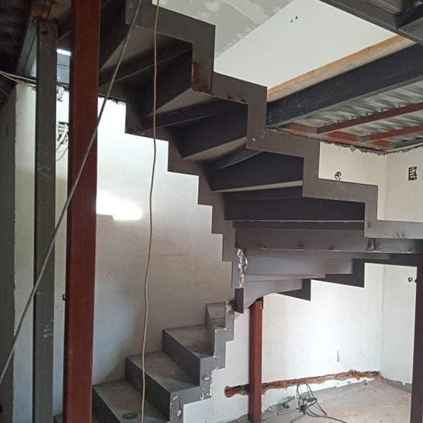 POLYZAKIS CONSTRUCTIONS I.K.E.: Φωτογραφίες & Βίντεο