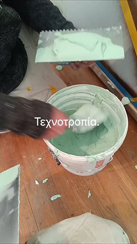 POWER OF PAINT: Φωτογραφίες & Βίντεο