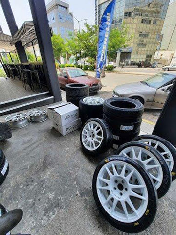PSOMAS WHEELS: Φωτογραφίες & Βίντεο