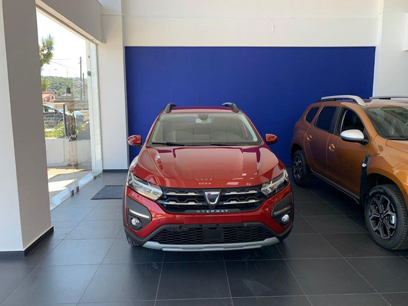 ΠΥΡΑΜΙΣ RENAULT DACIA: Φωτογραφίες & Βίντεο