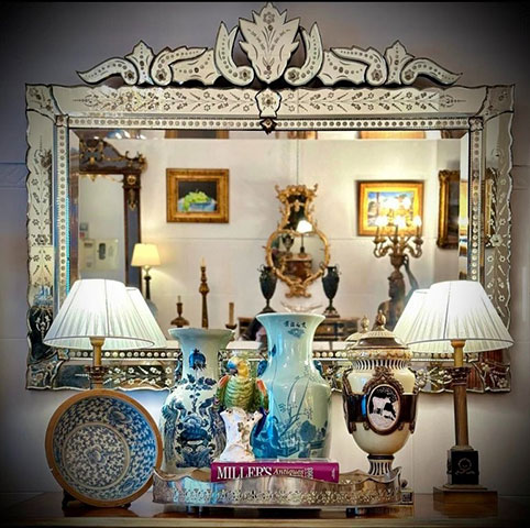 RAFAELO VINTAGE STORE - AGGELOPOULOS RAFAIL: Φωτογραφίες & Βίντεο