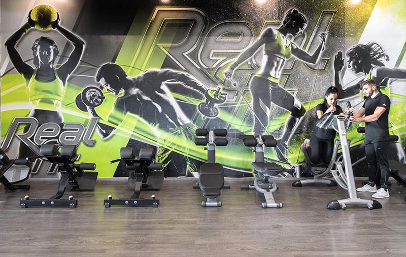 REALFIT: Φωτογραφίες & Βίντεο