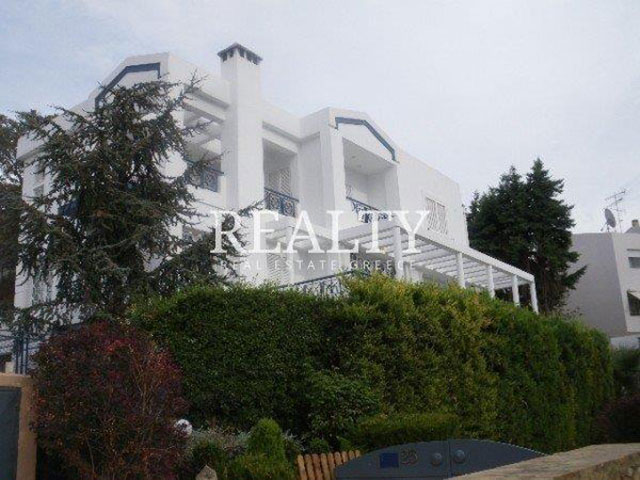 REALTY ΚΤΗΜΑΤΟΕΠΕΝΔΥΤΙΚΗ: Φωτογραφίες & Βίντεο