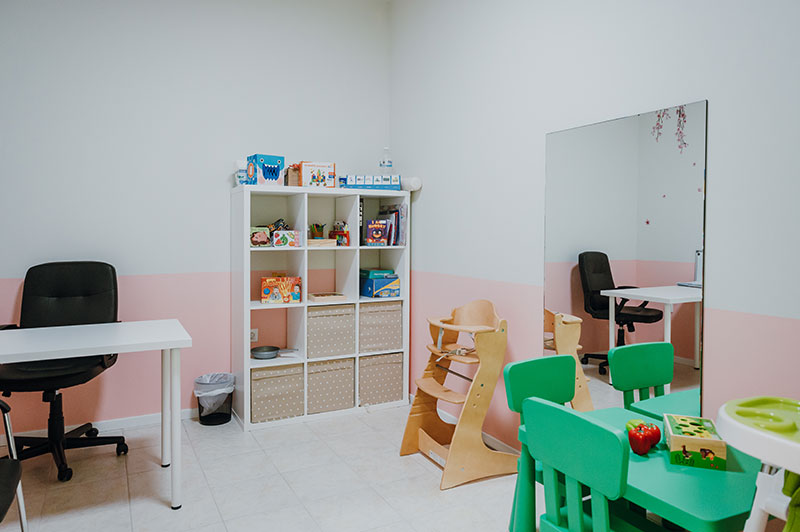 REHABHOME KIDS: Φωτογραφίες & Βίντεο