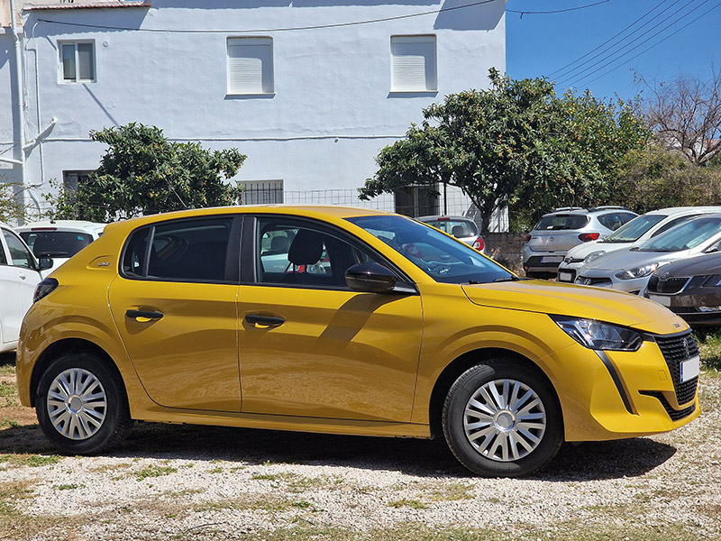 REISEN RENT A CAR: Φωτογραφίες & Βίντεο