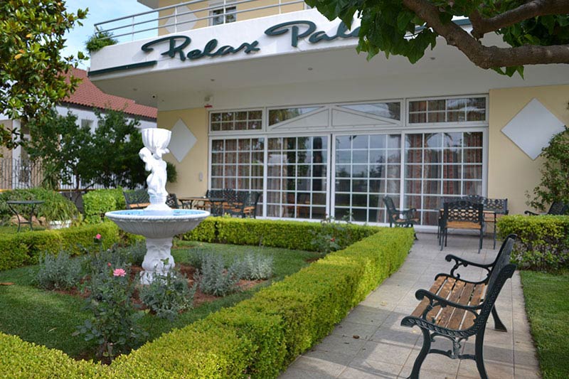 RELAX PALACE: Φωτογραφίες & Βίντεο