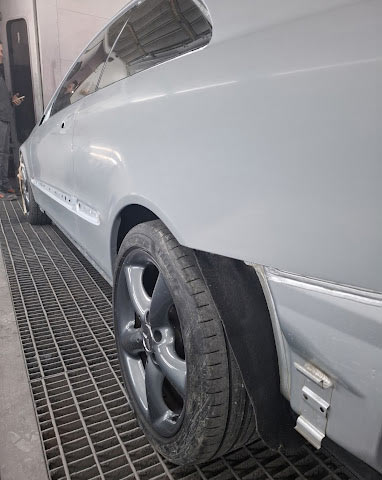 REVIVE AUTO BODY WORK SHOP: Φωτογραφίες & Βίντεο