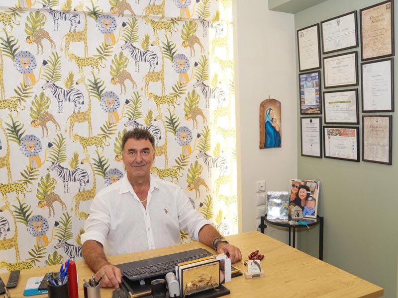 Ο παιδίατρος Ριζίκ Αντώνιος